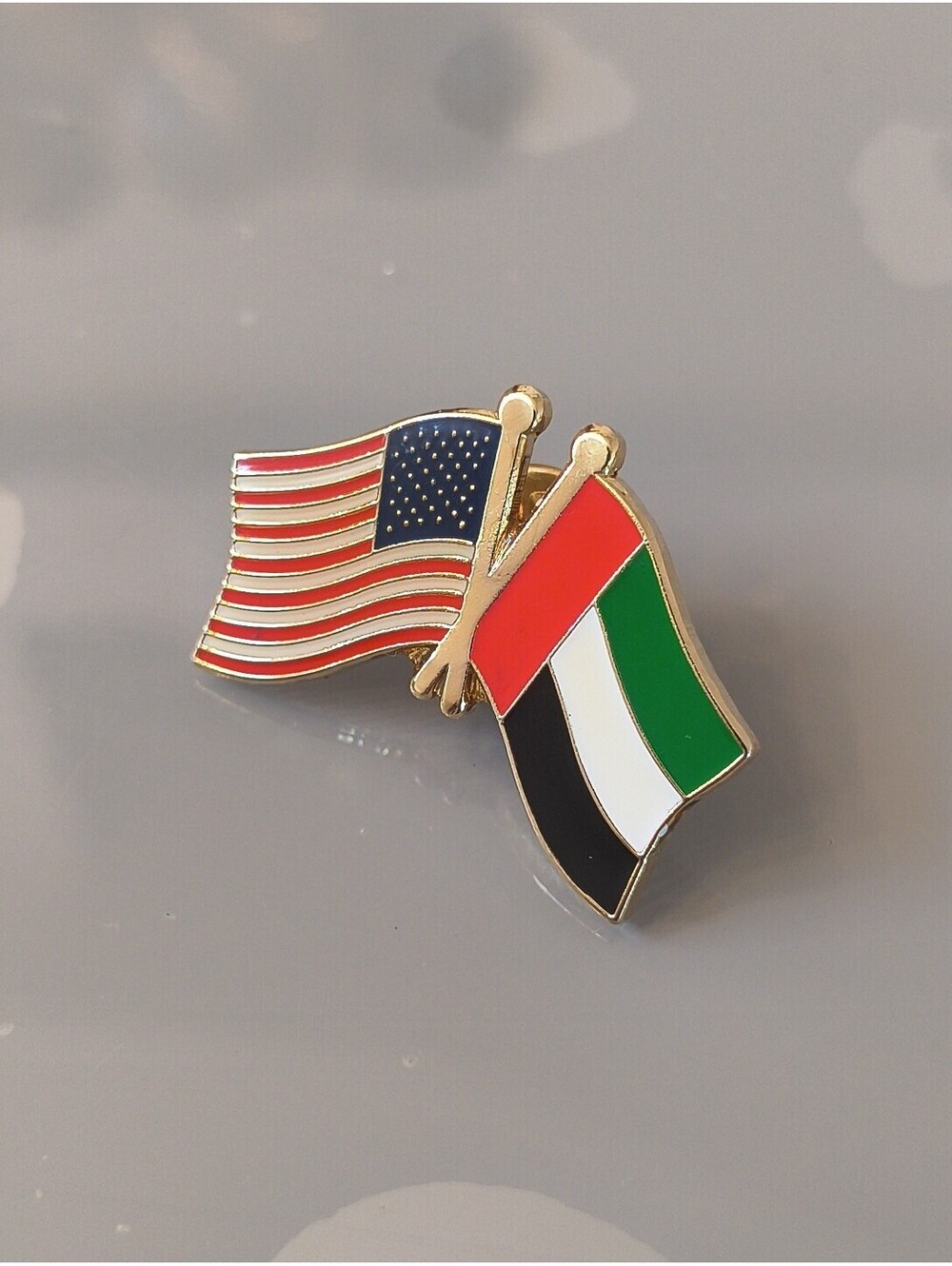 Vintage Enameled American Flag & United Arab Emirates Flag USA💙 Brooch Pin O56